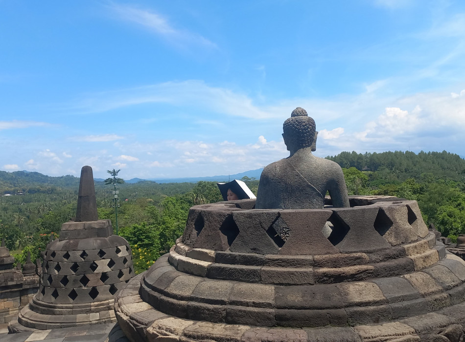 Bali: Borobudur and Prambanan Full Day Tours with Flights
