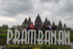 Bali: Borobudur and Prambanan Full Day Tours with Flights