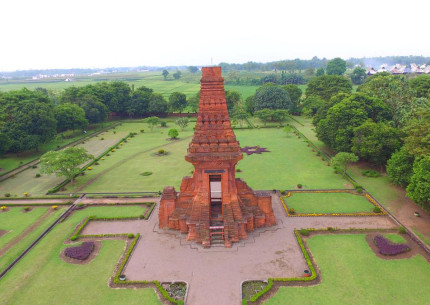 From Surabaya Port : Archeological Trowulan Cruise Tour