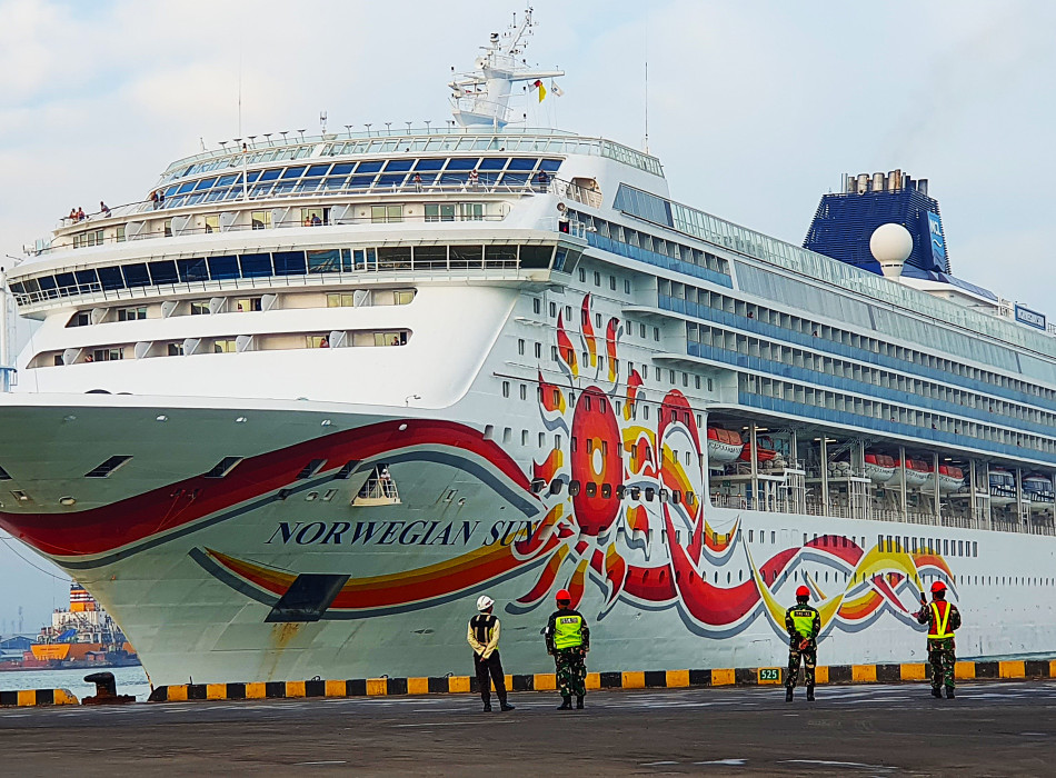 Semarang City Tour from Semarang Port